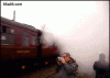صورة قطار سريع متحرك